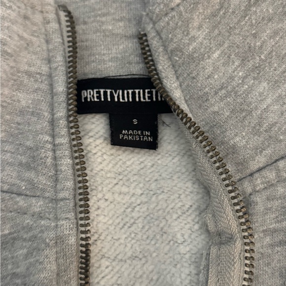 PrettyLittleThing Set - Picture 2 of 2